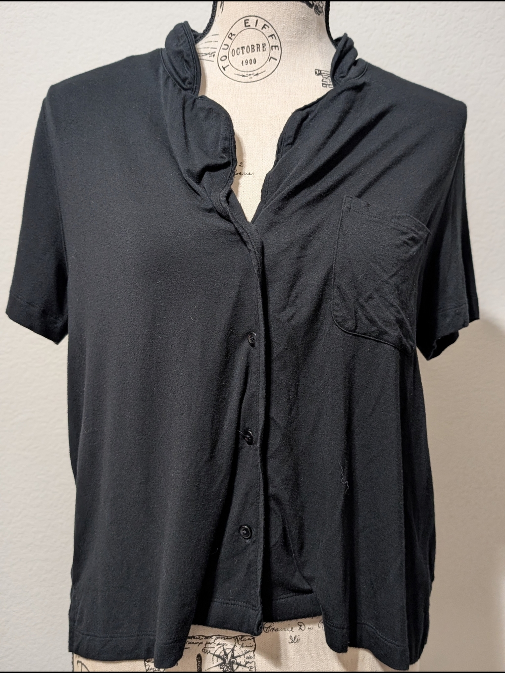 aerie Black Short Sleeve Button-Front Top